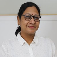 Gynaecologist Dr. Smita Gutgutia in Petals Health 